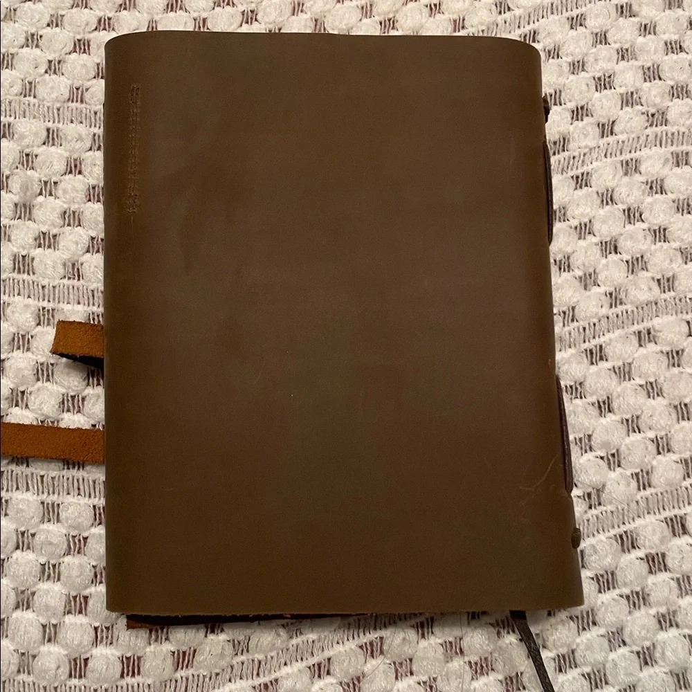 NWT Sovereign Brown Leather Travelers Journal Set with Pen